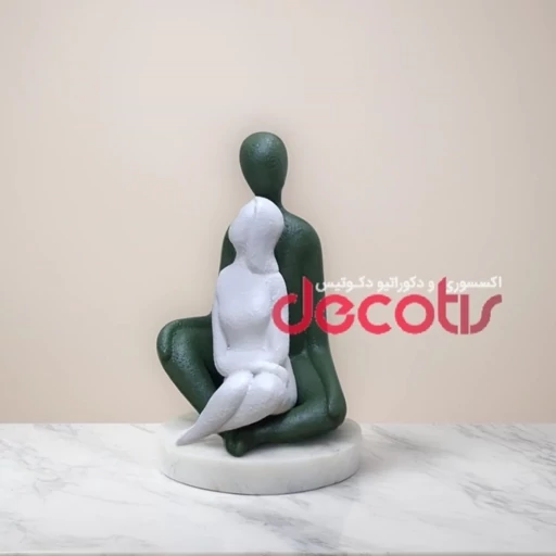 مجسمه مدل همدم آغوش